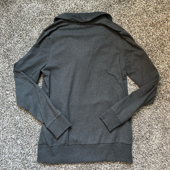 Banana Republic Size S Gray Sweatshirt - Picture 3 of 3